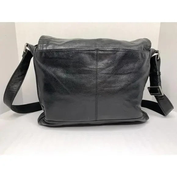 Levenger Black Large Leather Flap Messenger Commuter Bag P81 - Picture 2 of 15